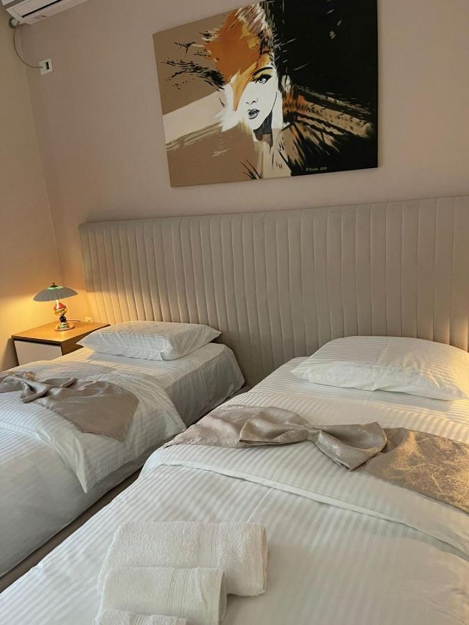 Kejsi Apartments Тирана Екстер'єр фото