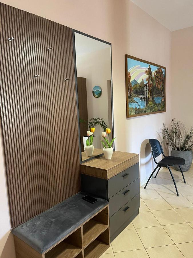 Kejsi Apartments Тирана Екстер'єр фото